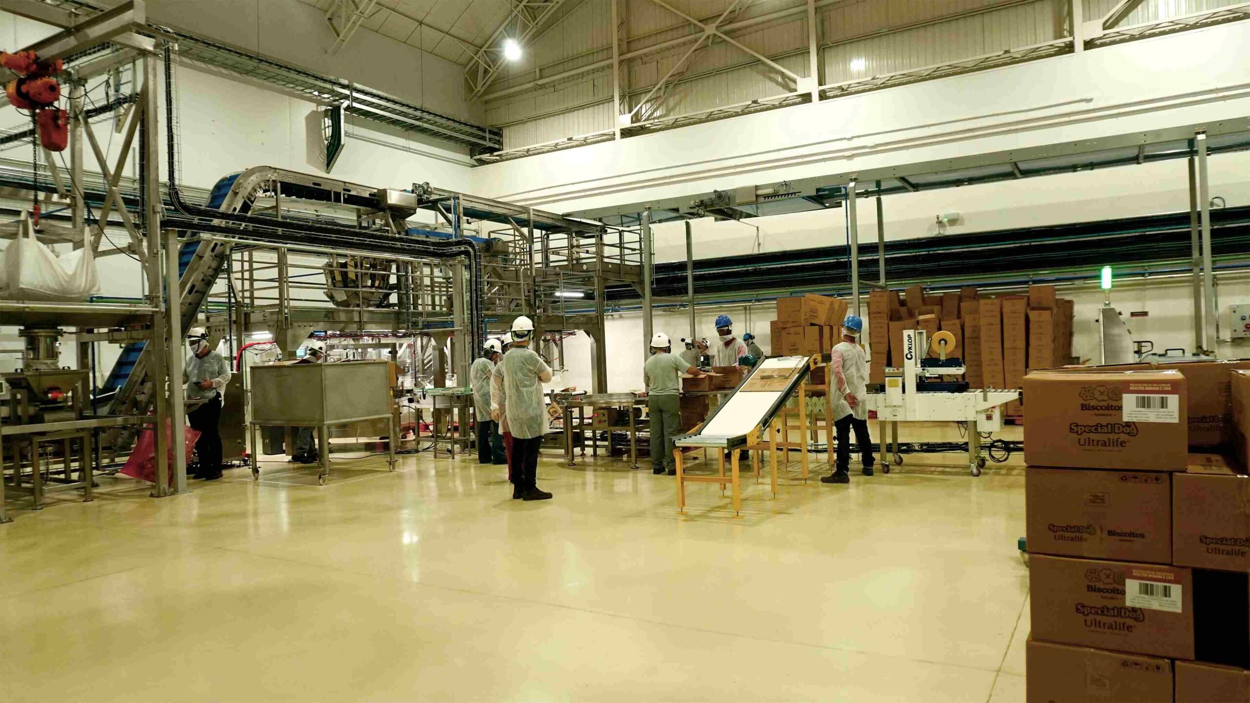 Nova fábrica de biscoitos da Special Dog Company, em Santa Cruz do Rio Pardo (SP)